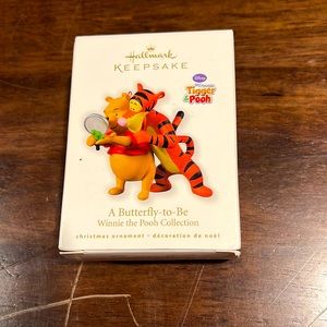 Retired Disney Winnie the Pooh Ornament